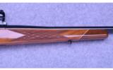 Weatherby Mark V (Japan) ~ .300 Wby. Mag. - 4 of 9