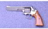 Smith & Wesson ~ Model 586-3 