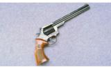 Dan Wesson Arms ~ .357 Magnum - 1 of 2