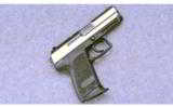 Heckler & KochUSP Compact ~ .45 Auto - 1 of 2