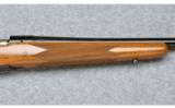 Remington Model 700
Classic ~ .375 H&H Magnum - 4 of 9