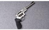 Ruger Super Blackhawk ~ .454 Casull - .45 Colt - 1 of 2