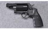 Smith & Wesson Governor ~ .45 Colt / .410 Shotshell - 2 of 2