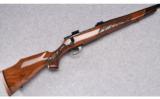 Weatherby Vanguard Deluxe ~ .257 Wby. Mag. - 1 of 9