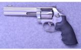 Smith & Wesson Model 686-6 ~ .357 Magnum - 2 of 3