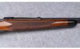 Winchester Model 70 Super Grade (Pre '64) ~ .220 Swift - 4 of 9