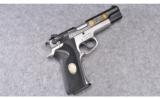 Smith & Wesson Model 4506 ~ L.A.P.D. Revolver & Athletic Club ~ .45 Auto - 1 of 2