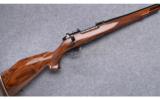 Weatherby Mark V (Japan) ~ .378 Wby. Mag. - 1 of 9