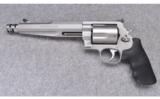 Smith & Wesson ~ Model 500 ~ .500 S&W Magnum - 2 of 2