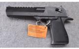 Magnum Research ~ Desert Eagle ~ .50 Action Express Eagle - 2 of 2