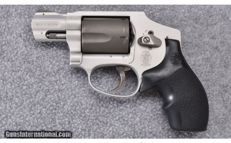 Smith & Wesson ~ Model 340SC Airlite ~ .357 Magnum