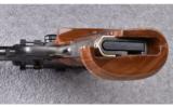 High Standard ~ The Victor ~ .22 LR - 4 of 4