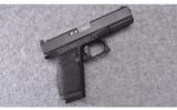 Glock ~ Model 19 Custom ~ 9x19 - 1 of 4