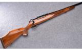 Weatherby (Japan) ~ Mark V ~ .378 Wby. W.M. - 1 of 9