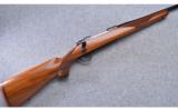 Ruger ~ M77 Roundtop 