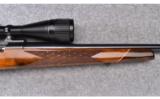 Weatherby (Japan) ~ Mark V ~ .240 Magnum - 4 of 9