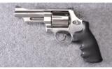 Smith & Wesson ~ Model 629-5 Mountain Gun ~ .44 Magnum - 2 of 3