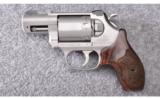 Kimber ~ Model K6s ~ .357 Magnum - 2 of 3