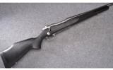 Weatherby (USA) ~ Mark V ~ .300 Wby. Mag. - 1 of 9