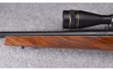 Weatherby (USA) ~ Mark V ~ .300 Weatherby Mag. - 6 of 9