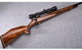 Weatherby (Germany) ~
Mark V ~ .270 Wby. Magnum - 1 of 9