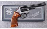 Smith & Wesson ~ Model 19-3 ~ .357 Magnum - 1 of 7
