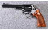 Smith & Wesson ~ Model 19-3 ~ .357 Magnum - 4 of 7