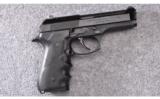 Beretta ~ Model 96D Centurion ~ Cal. .40 - 1 of 2