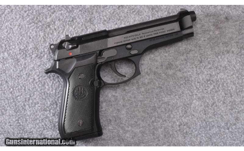 Beretta ~ Model 92 FS ~ 9 MM Parabellum