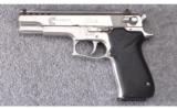 Smith & Wesson ~ Model 4506 ~ .45 Auto - 2 of 2
