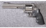 Smith & Wesson ~ Model 629 Classic ~ .44 Magnum - 2 of 2