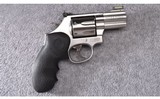 Smith & Wesson ~ Model 686-6 ~ .357 Magnum - 1 of 3