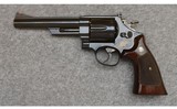 Smith & Wesson ~ 29-3 ~ .44 Magnum - 2 of 3