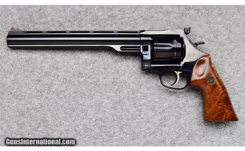 Dan Wesson Arms ~ Model 44 ~ .44 Magnum