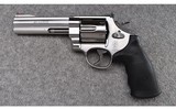 Smith & Wesson ~ Model 629-6 ~ .44 Magnum - 2 of 4