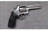 Smith & Wesson ~ Model 629-6 ~ .44 Magnum - 1 of 4