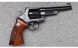 Smith & Wesson ~ Model 27-2 ~ .357 Magnum - 1 of 2
