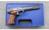 Smith & Wesson ~ Model 41 ~ .22 Long Rifle - 1 of 3