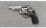 Smith & Wesson ~ Model 629-6 ~ .44 Magnum - 2 of 2