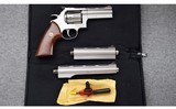 Dan Wesson ~ Model 744 ~ .44 Mag. - 2 of 4