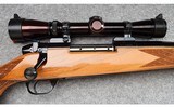 Weatherby ~ Mark V Deluxe ~ .460 WBY. Mag. - 3 of 13