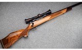 Weatherby ~ Mark V Deluxe ~ .460 WBY. Mag. - 1 of 13