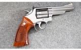 Smith & Wesson ~ Model 66-2 ~ .357 Magnum