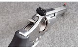 Smith & Wesson ~ Model 686-6 ~ .357 Magnum - 3 of 3