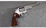 Smith & Wesson ~ Model 66-2 ~ .357 Magnum - 1 of 3