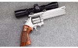 Smith & Wesson ~ Model 686-2 ~ .357 Magnum - 1 of 3