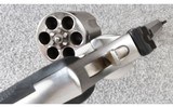 Smith & Wesson ~ Model 686-5 ~ .357 Magnum - 3 of 4