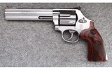Smith & Wesson ~ Model 686-6 ~ .357 Magnum - 2 of 3