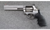 Smith & Wesson Model 686-5 ~ .357 Magnum - 2 of 3