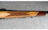 Weatherby (W. Germany) ~ Mark V ~ .300 Weatherby Magnum - 4 of 13